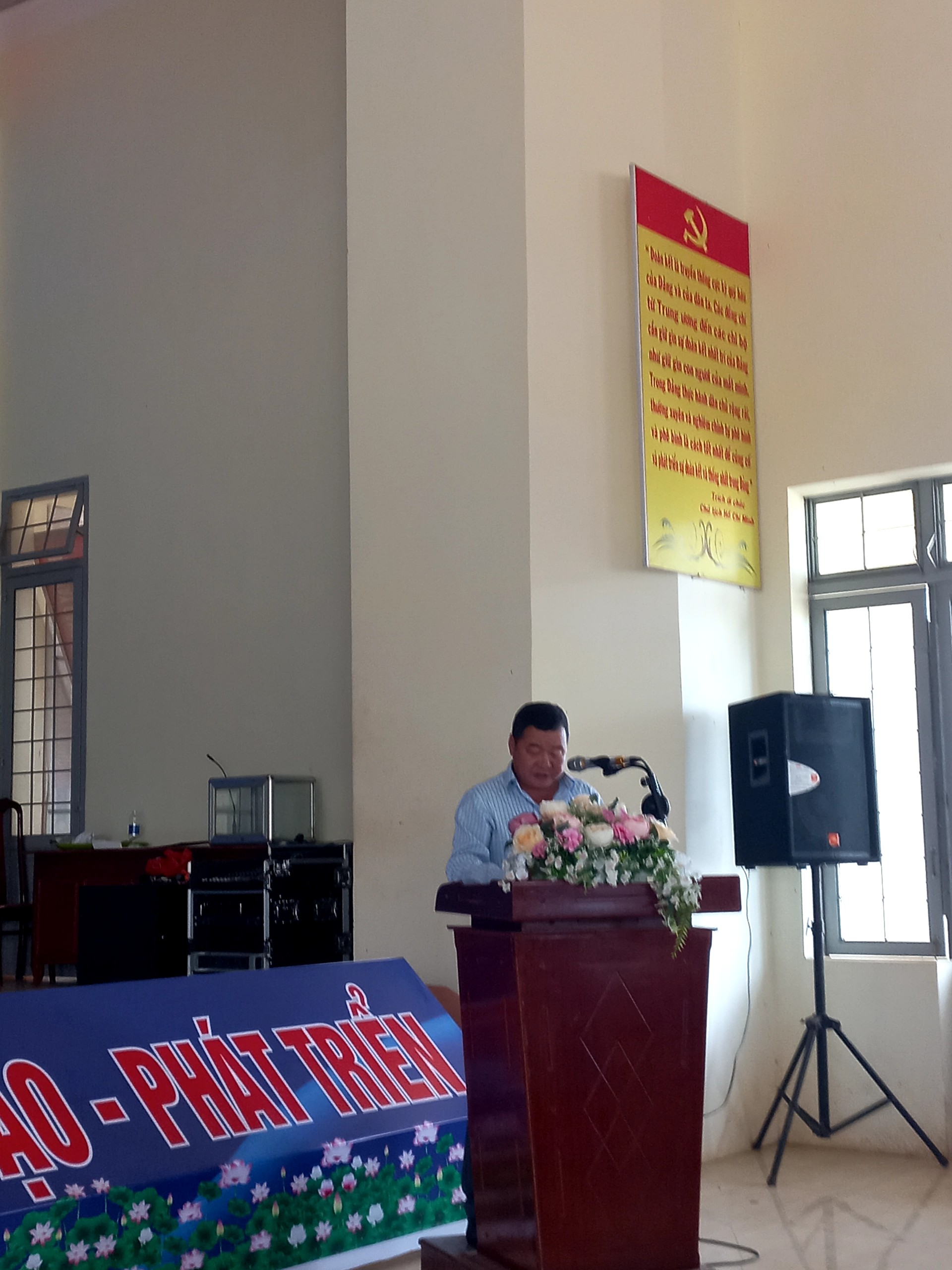 UBND XÃ EA KNUẾC TỔ CHỨC TỌA ĐÀM KỶ NIỆM 32 NĂM NGÀY QUỐC TẾ HỘI NGƯỜI CAO TUỔI VIỆT NAM ( 01/10/1991 - 01/10/2022)